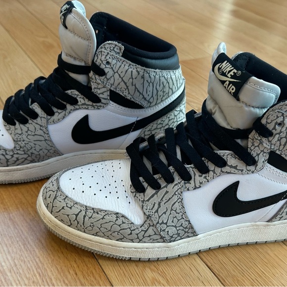 Jordan 1 Retro OG Cement hightop - like brand new - Picture 3 of 5